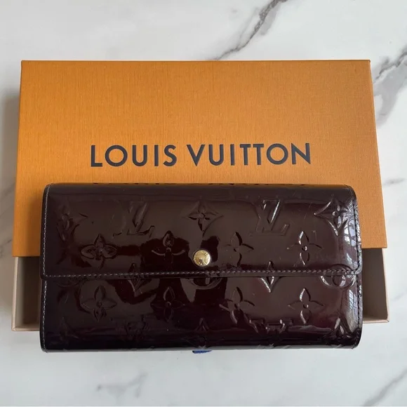Louis Vuitton Sarah vernis Wallet on chain with Box - Picture 3 of 15